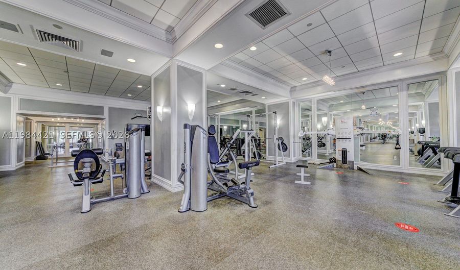 9801 Collins Ave 20E, Bal Harbour, FL 33154 - 2 Beds, 3 Bath