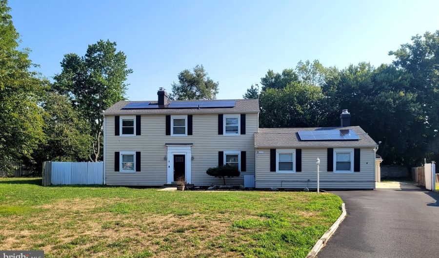 6 TUDOR Ct, Dover, DE 19901 - 4 Beds, 3 Bath