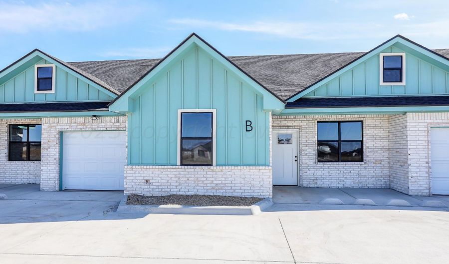 13771 Periwinkle Dr, Amarillo, TX 79119 - 2 Beds, 1 Bath