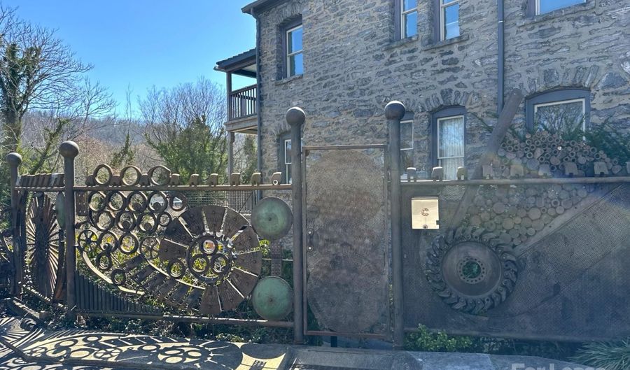 130 C Biltmore Ave, Asheville, NC 28801 - 1 Beds, 1 Bath