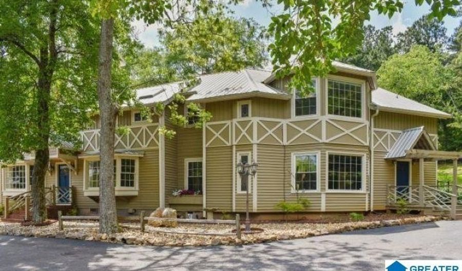1300 BOOGER HOLLOW Rd, Anniston, AL 36207 - 5 Beds, 4 Bath
