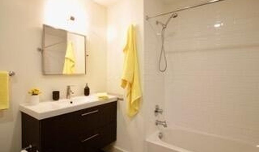 463 N High St 4D, Columbus, OH 43215 - 1 Beds, 2 Bath