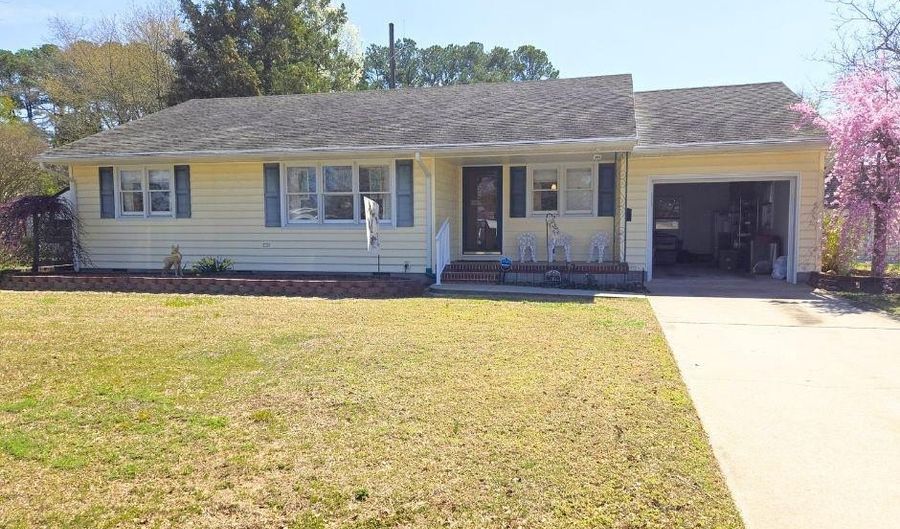 116 BROAD CREEK Rd, Laurel, DE 19956 - 2 Beds, 1 Bath