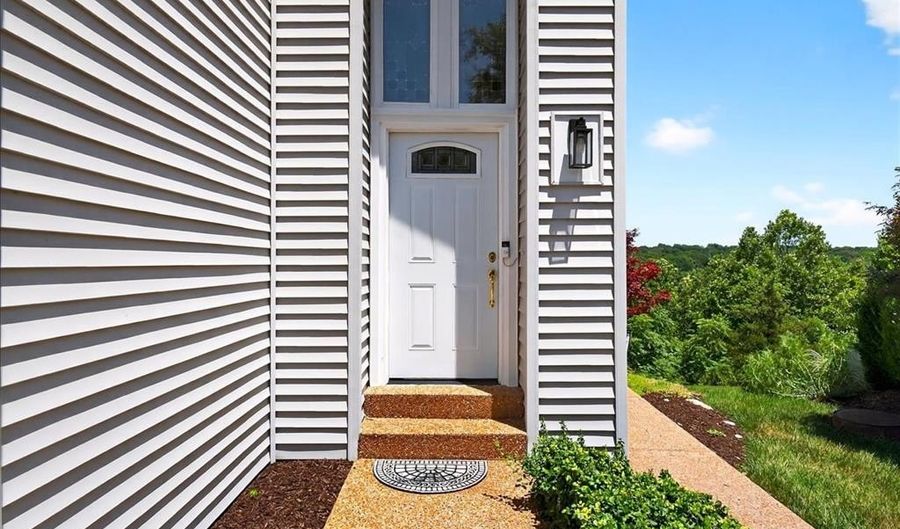 1848 Ridgeview Circle Dr, Ballwin, MO 63021 - 2 Beds, 2 Bath