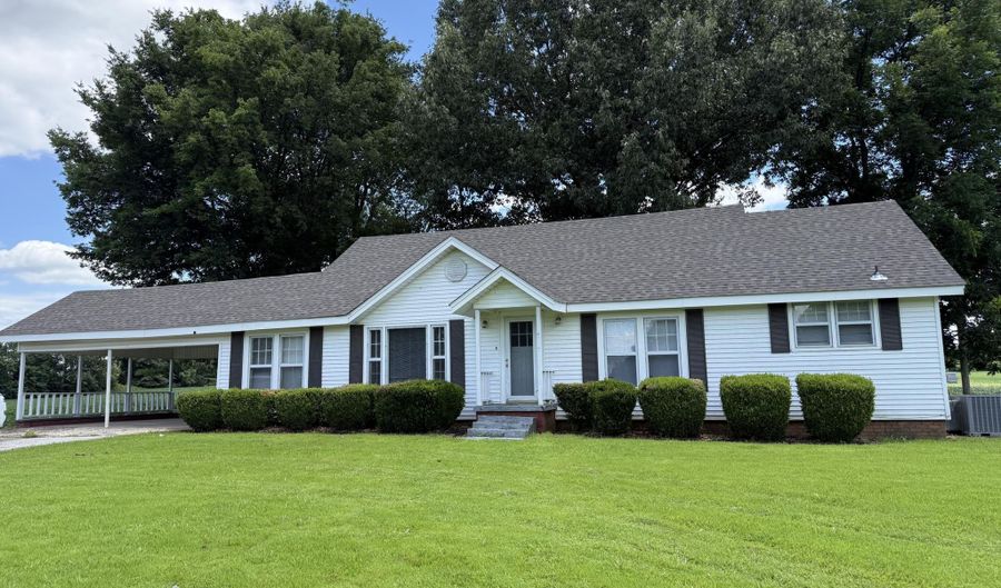 404 Highway 152, Alamo, TN 38001 - 2 Beds, 2 Bath