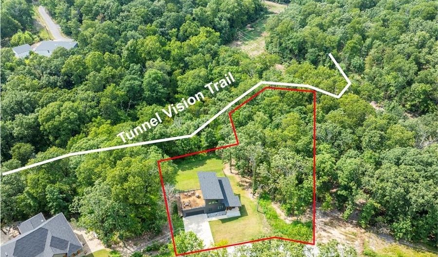 52 Chatburn Dr, Bella Vista, AR 72715 - 3 Beds, 3 Bath