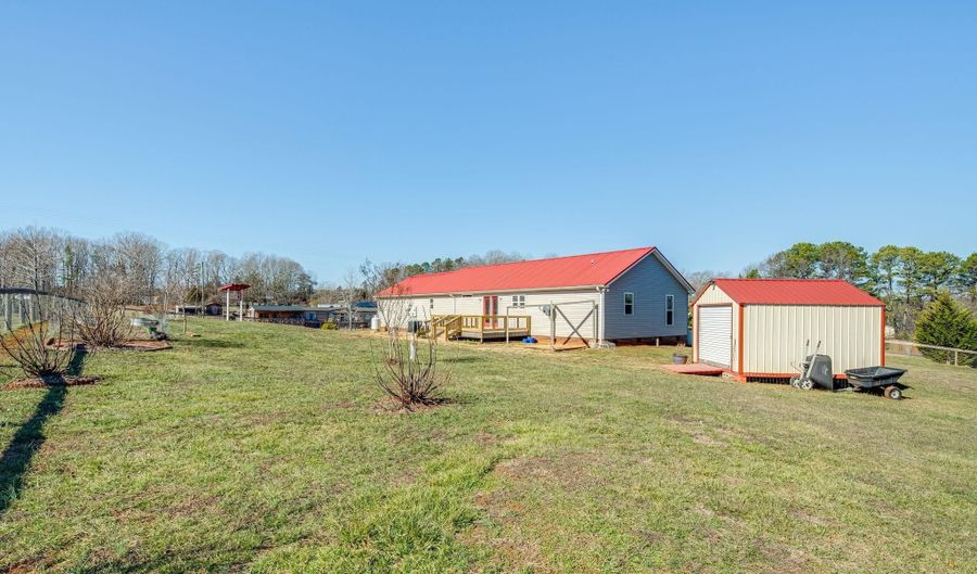 920 Cooley Springs School Rd, Chesnee, SC 29323 - 3 Beds, 2 Bath