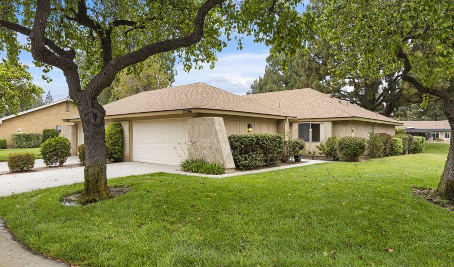 13208 Village 13 13, Camarillo, CA 93012 - 2 Beds, 2 Bath