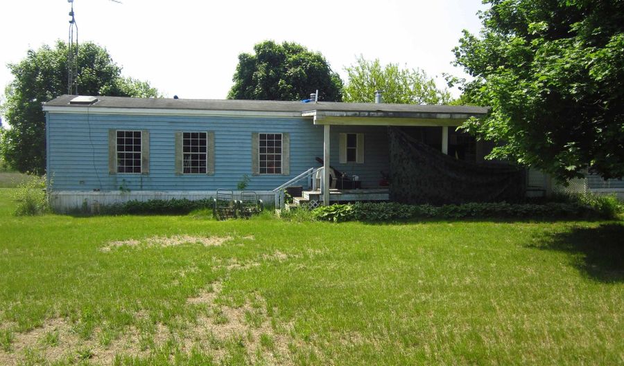 1984 E Marlette, Applegate, MI 48401 - 2 Beds, 2 Bath
