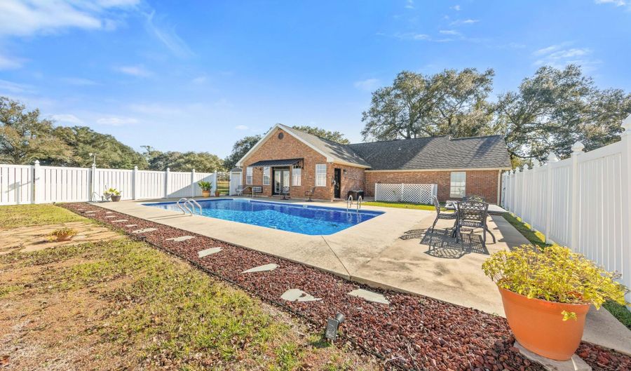 4282 Old Basile Hwy, Basile, LA 70515 - 3 Beds, 3 Bath