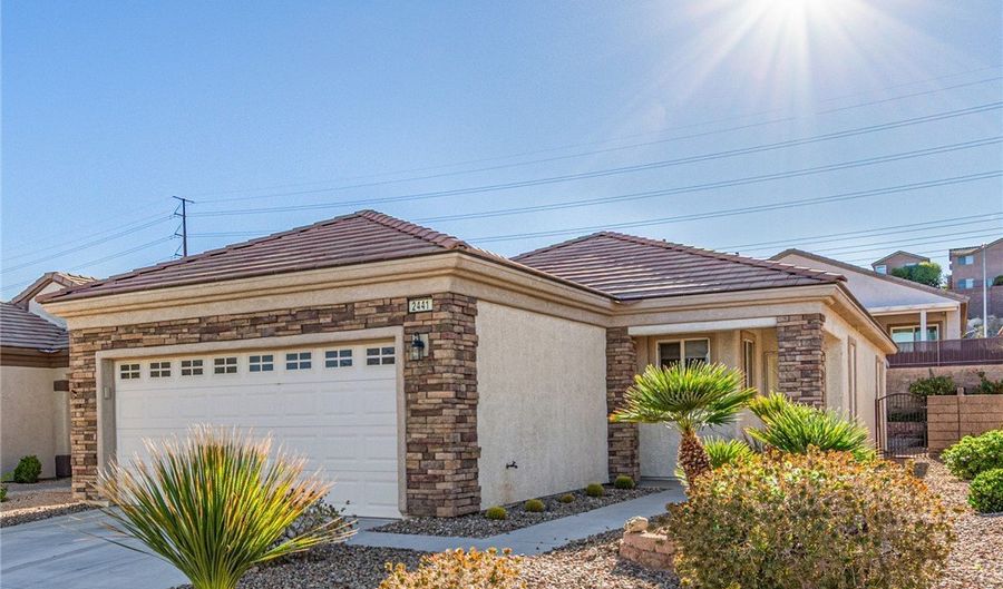 2441 Erastus Dr, Henderson, NV 89044 - 2 Beds, 2 Bath