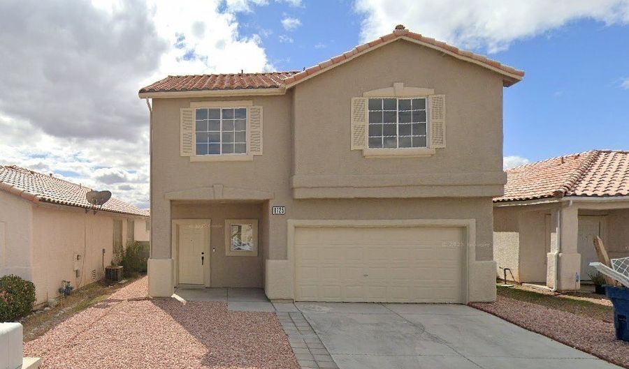 8725 Russet Hills Ct, Las Vegas, NV 89147 - 3 Beds, 3 Bath