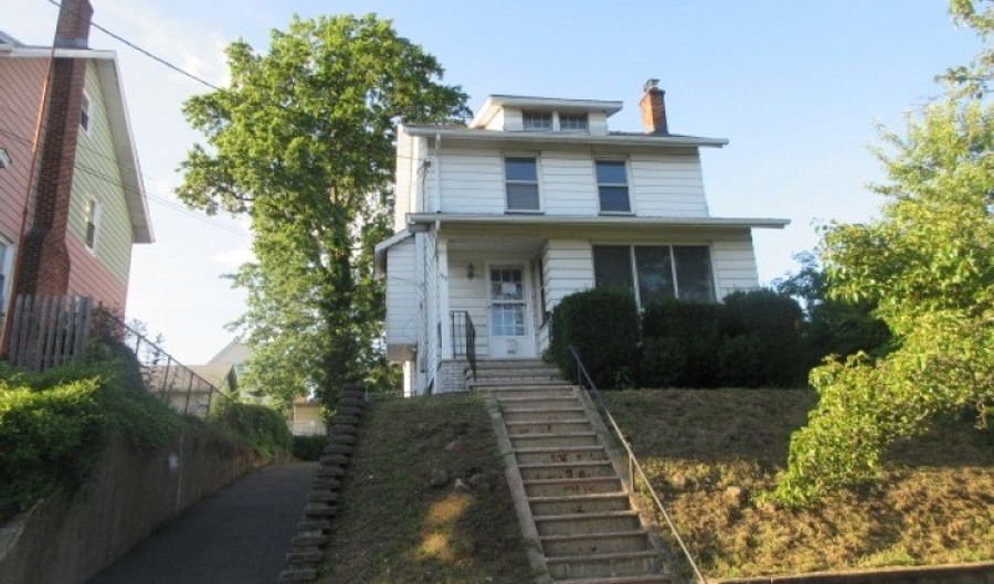 160 Tappan Ave, Belleville, NJ 07109 - 3 Beds, 1 Bath