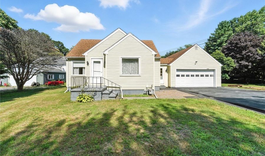 7828 Depot Rd, Ashtabula, OH 44004 - 3 Beds, 2 Bath