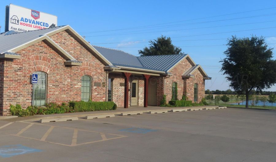 7010 SW 45th Ave Bld 2, Ste 3, Amarillo, TX 79109 - 0 Beds, 0 Bath