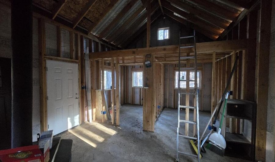 31583 Chicken Hawk Ln, Bonanza, OR 97623 - 0 Beds, 0 Bath