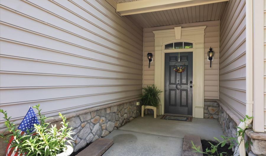 34 VIRGINIA Dr, Atco, NJ 08004 - 3 Beds, 3 Bath