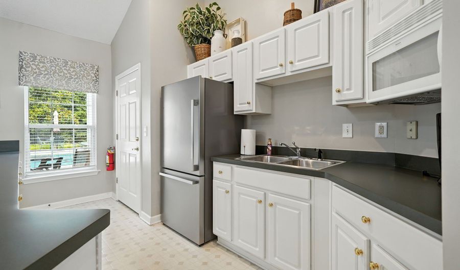 3102 Windrush, Alpharetta, GA 30009 - 3 Beds, 2 Bath