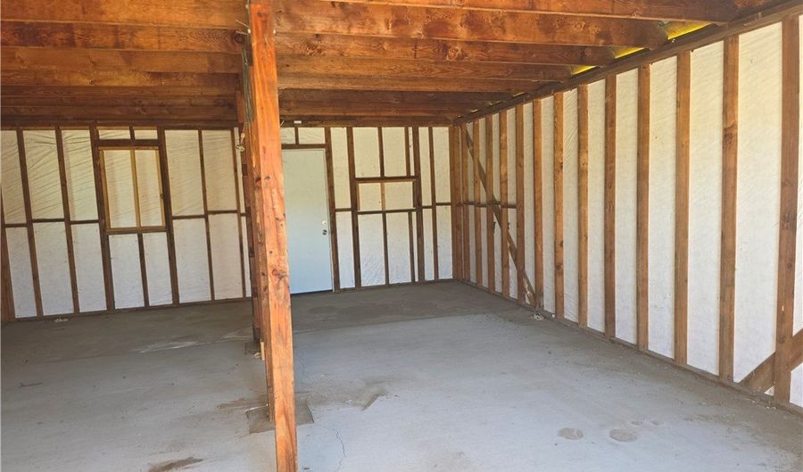 42055 Crazy Horse Canyon Rd, Aguanga, CA 92536 - 4 Beds, 3 Bath
