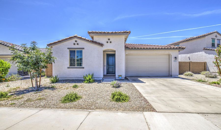 12515 W MARGUERITE Ave, Avondale, AZ 85323 - 4 Beds, 2 Bath