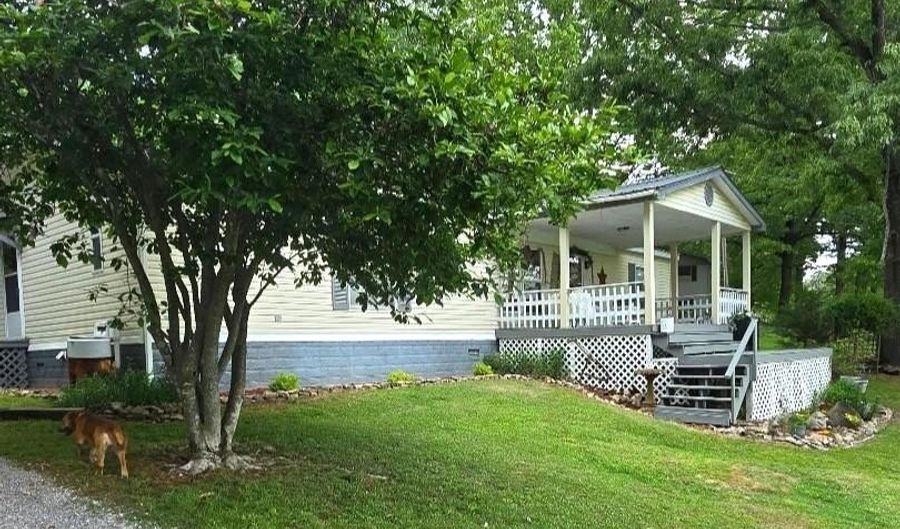 725 Pfeiffer Rd, Batesville, AR 72501 - 2 Beds, 2 Bath