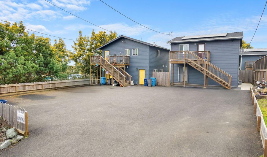 2133 Western Ave, Arcata, CA 95521 - 4 Beds, 3 Bath