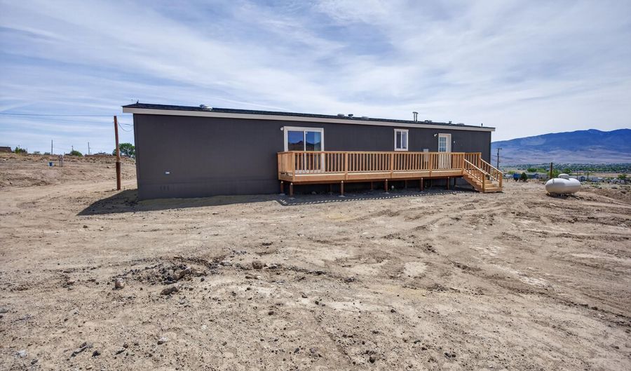 907 Sutro Springs Rd, Dayton, NV 89403 - 3 Beds, 2 Bath