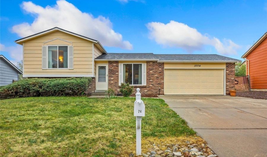 17774 E Arizona Pl, Aurora, CO 80017 - 3 Beds, 2 Bath