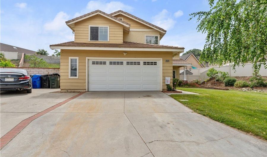 13525 Big Sky Ct, Yucaipa, CA 92399 - 5 Beds, 3 Bath