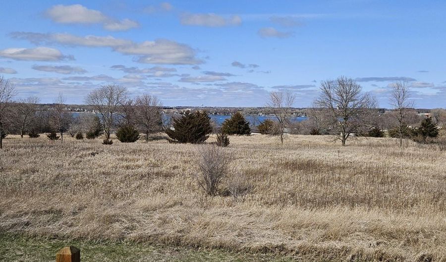 290 240th Ave 125, Arnolds Park, IA 51331 - 3 Beds, 3 Bath