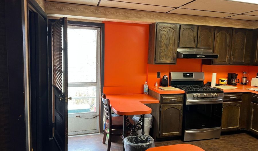 571 Hopping Rd, Belford, NJ 07718 - 4 Beds, 1 Bath