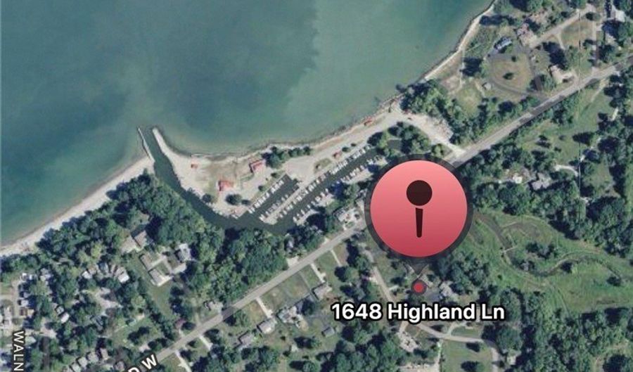 1648 Highland Ln, Ashtabula, OH 44004 - 4 Beds, 3 Bath