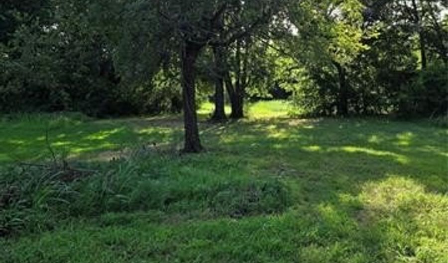 215 O St NE, Ardmore, OK 73401 - 0 Beds, 0 Bath