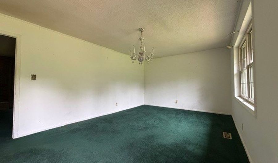18861 AL - 17 Rd, Aliceville, AL 35442 - 3 Beds, 2 Bath