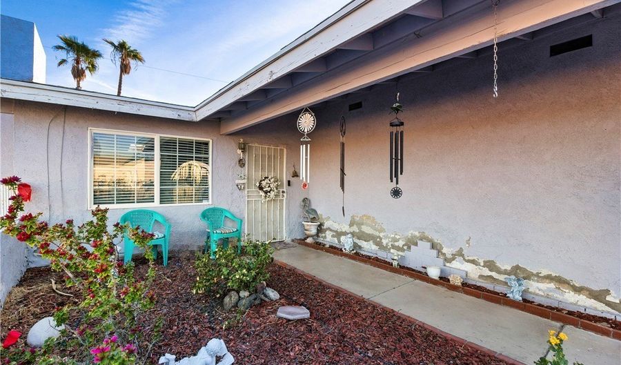 1446 Arena Dr, Bullhead City, AZ 86442 - 3 Beds, 2 Bath