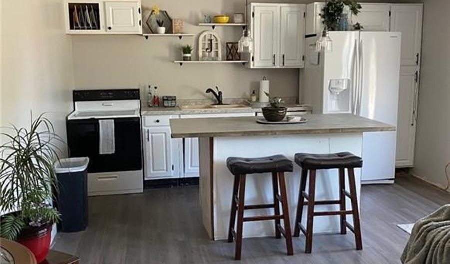 4604 N Bogardus Rd, Austin, IN 47102 - 5 Beds, 3 Bath