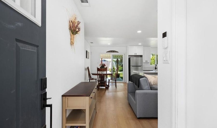 4009 Genine Dr, Oceanside, CA 92056 - 4 Beds, 2 Bath