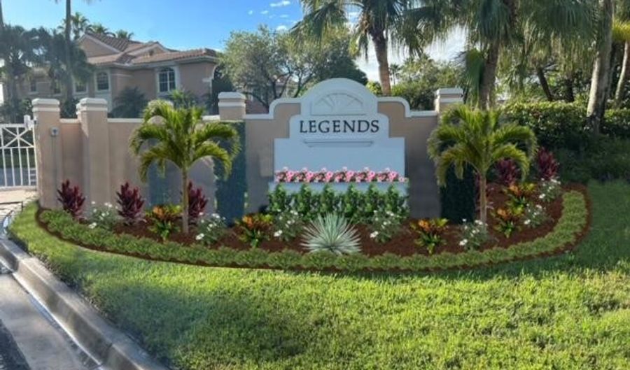 147 Legendary Cir, Palm Beach Gardens, FL 33418 - 3 Beds, 2 Bath
