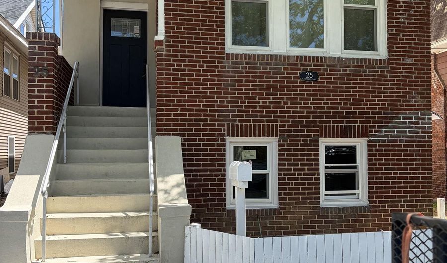 25 N Aberdeen Pl, Atlantic City, NJ 08401 - 5 Beds, 4 Bath