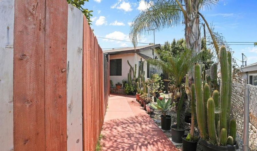 2436 Reo Dr. 38, San Diego, CA 92139 - 4 Beds, 0 Bath