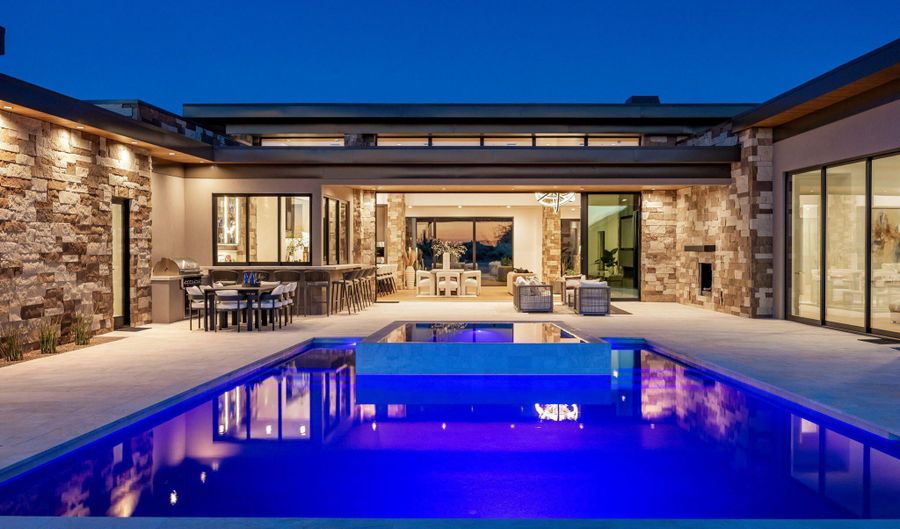 38777 N OCOTILLO RIDGE Dr, Carefree, AZ 85377 - 4 Beds, 5 Bath