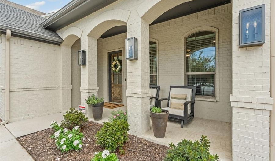 513 Point Vista Dr, Aledo, TX 76008 - 3 Beds, 4 Bath