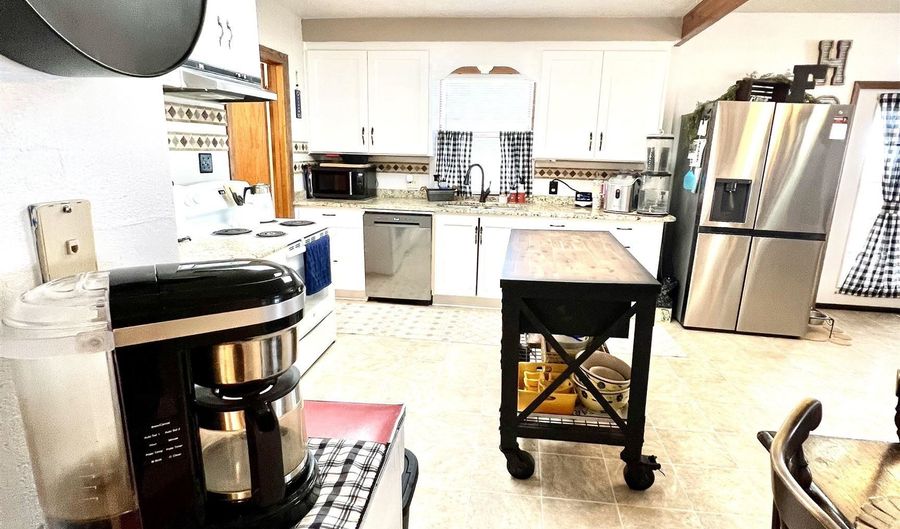 1590 S. 2800 W Aberdeen, Aberdeen, ID 83210 - 5 Beds, 2 Bath
