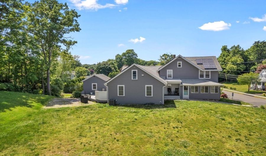 190 Maple St, Branford, CT 06405 - 0 Beds, 0 Bath