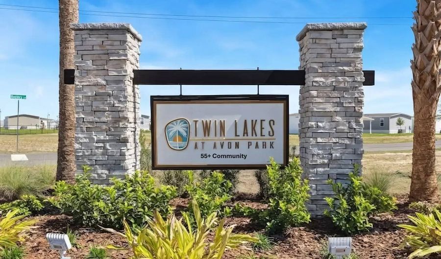 154 Corbans Way, Avon Park, FL 33825 - 3 Beds, 2 Bath