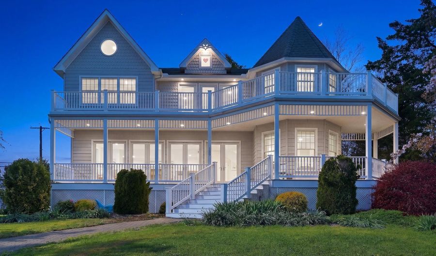 159 HARBOR INN Rd, Bayville, NJ 08721 - 5 Beds, 4 Bath