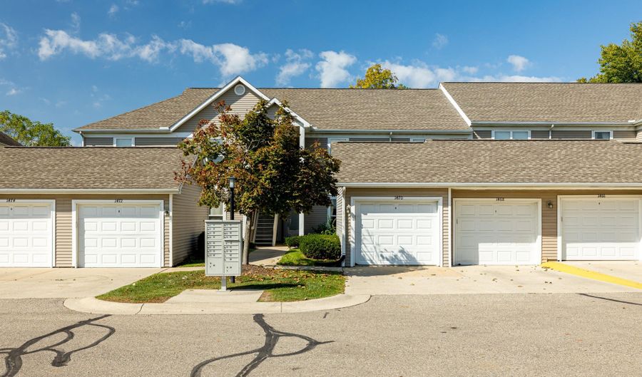 1468 Fox Pointe Cir, Ann Arbor, MI 48108 - 2 Beds, 2 Bath