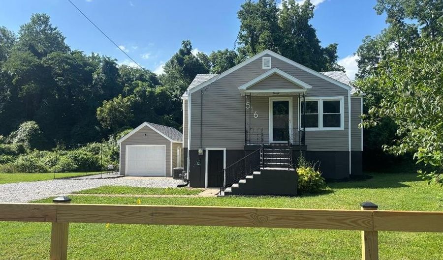 516 Shelly St, Alton, IL 62002 - 3 Beds, 1 Bath