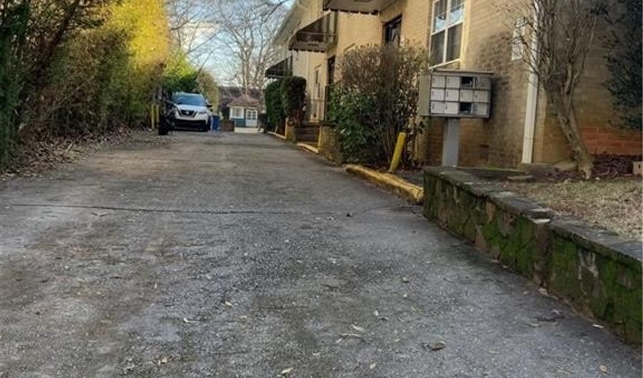 805 Piedmont Ave NE 5, Atlanta, GA 30308 - 1 Beds, 1 Bath