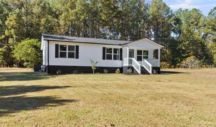 1931 James Cox Rd, Belton, SC 29627 - 3 Beds, 2 Bath
